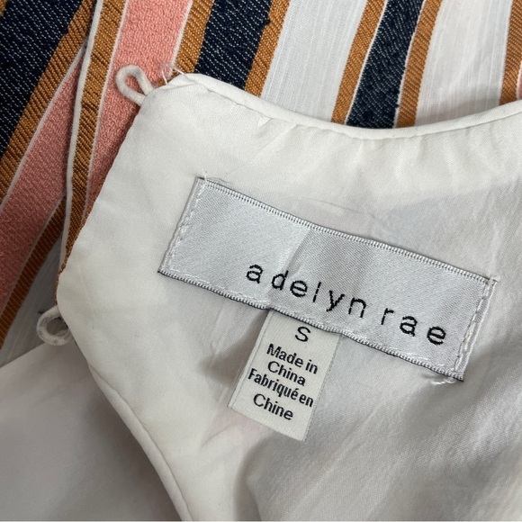 ADELYN RAE Gidget Striped Woven Sleeveless Tie Back Cropped Jumpsuit Size Small - Picture 11 of 12